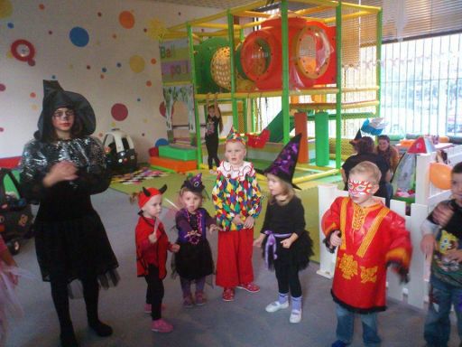 1380729_542910539116337_326922596_n